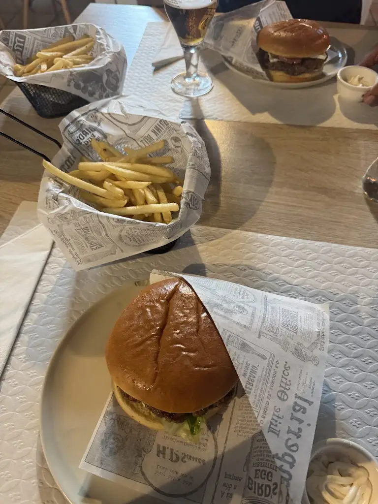 Artisan Burguer_Ervas Tenras_slider_image_3