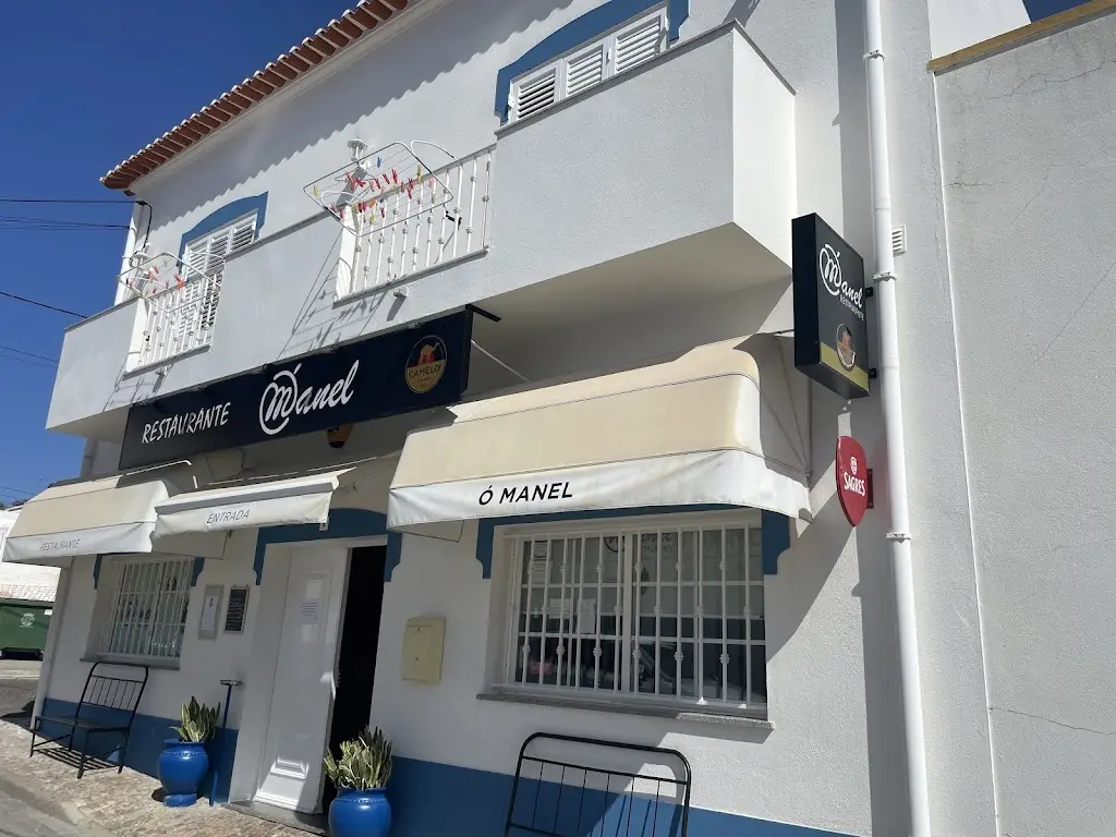 John Doe_Ó Manel_Coruche_recensione