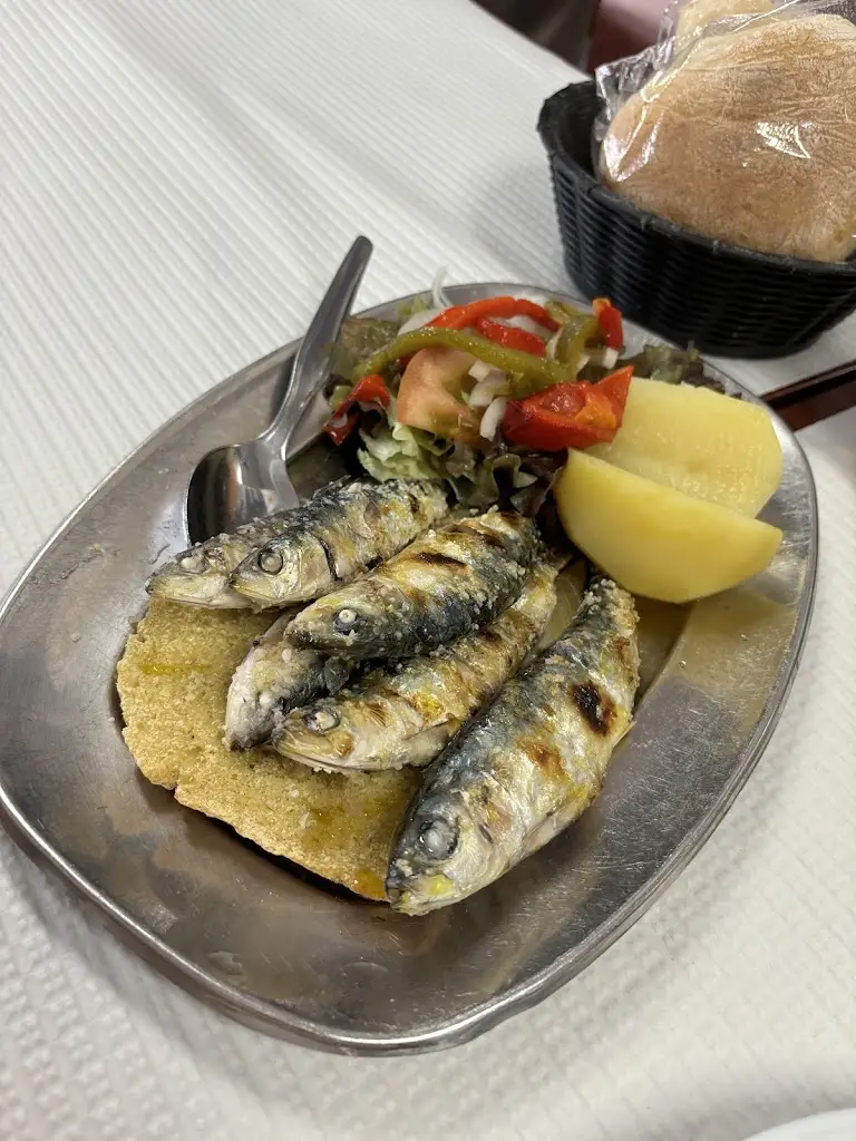 Menu_Restaurante Carla_Encarnação_immagine_4