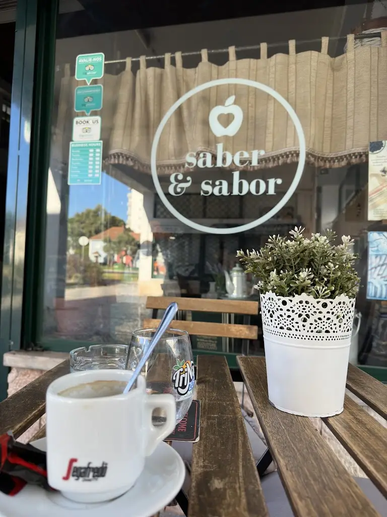 Steven White_Saber e Sabor - Mercearia Tradicional e Bistro_Encarnação_recensione