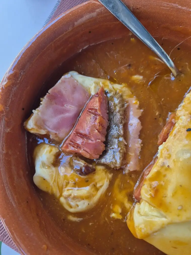 D Yew_Mãe's Kitchen_Encarnação_review