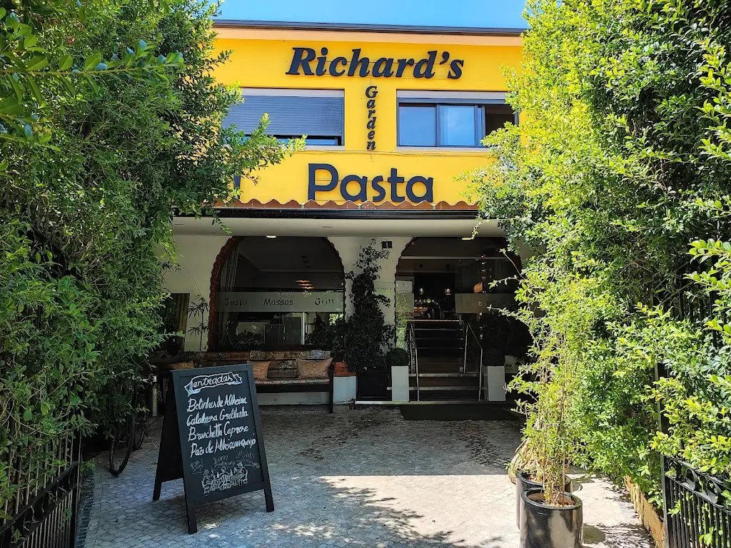Richard's Garden Lisboa ristorante a Encarnação