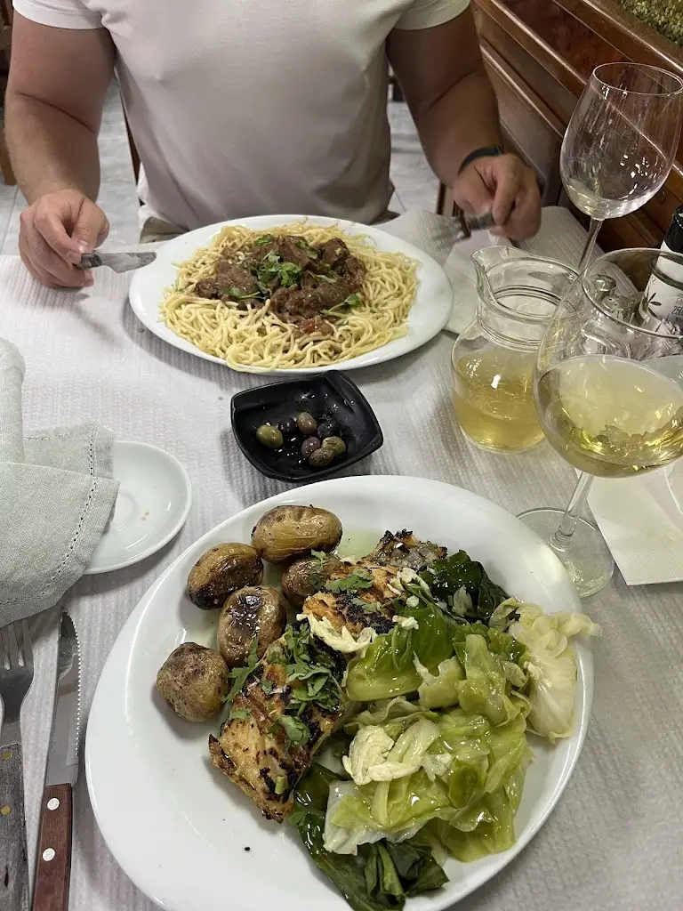 Norah Gathercole_Adega do Norte_Encarnação_review