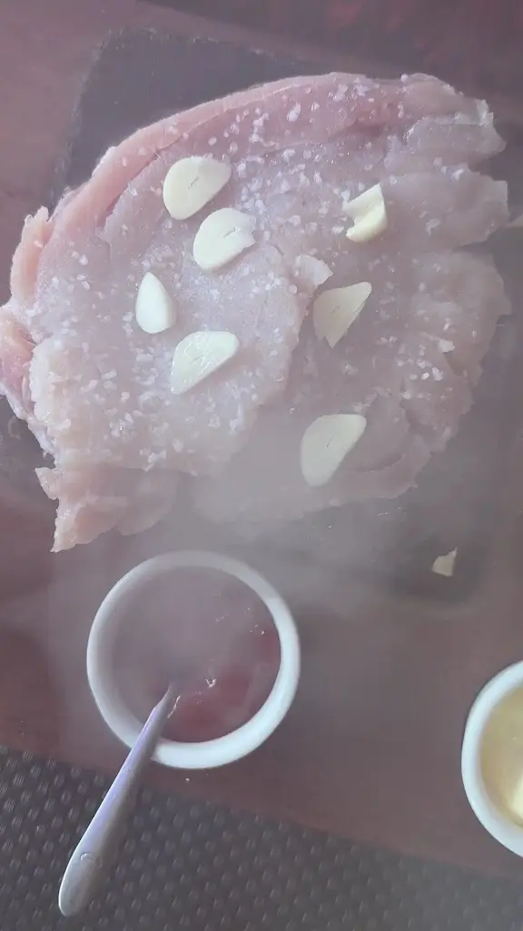 Anna The Lisboner_A Caldeira_Charneca_review