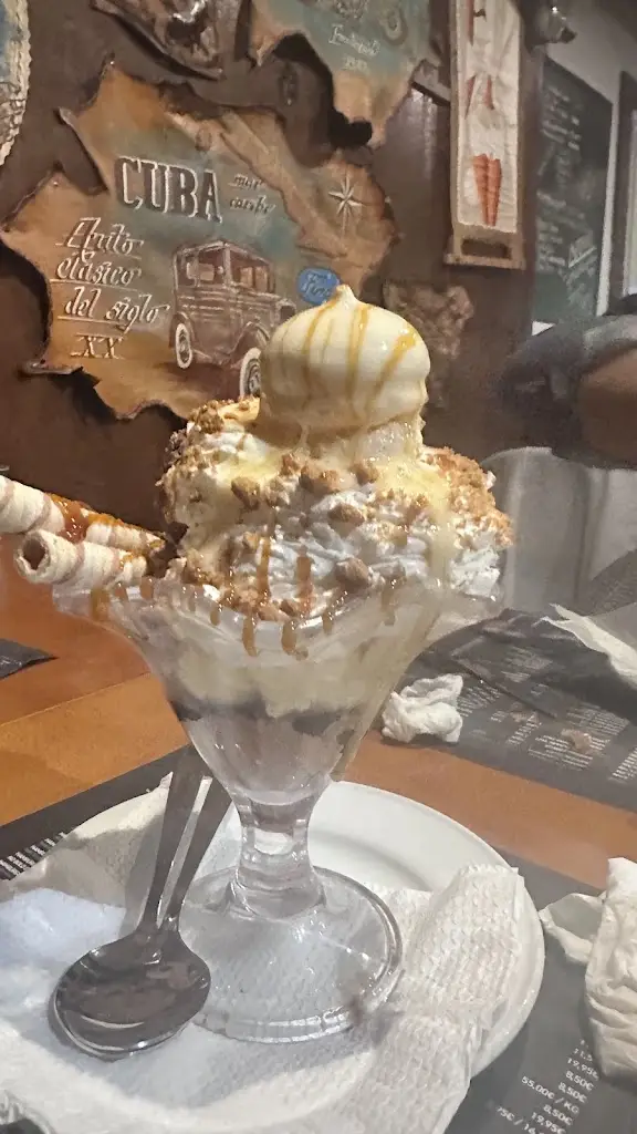 Stergios Mantarlis_Nana Petiscos_Charneca_recensione