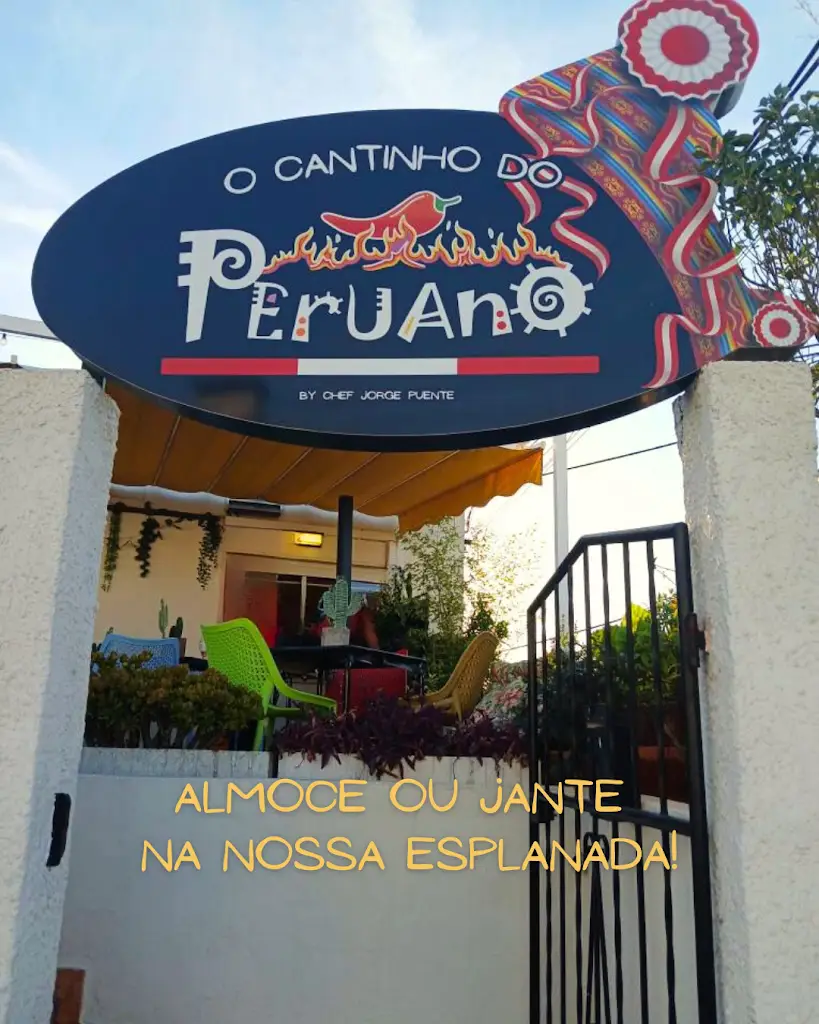 O Cantinho do Peruano restaurant in Charneca