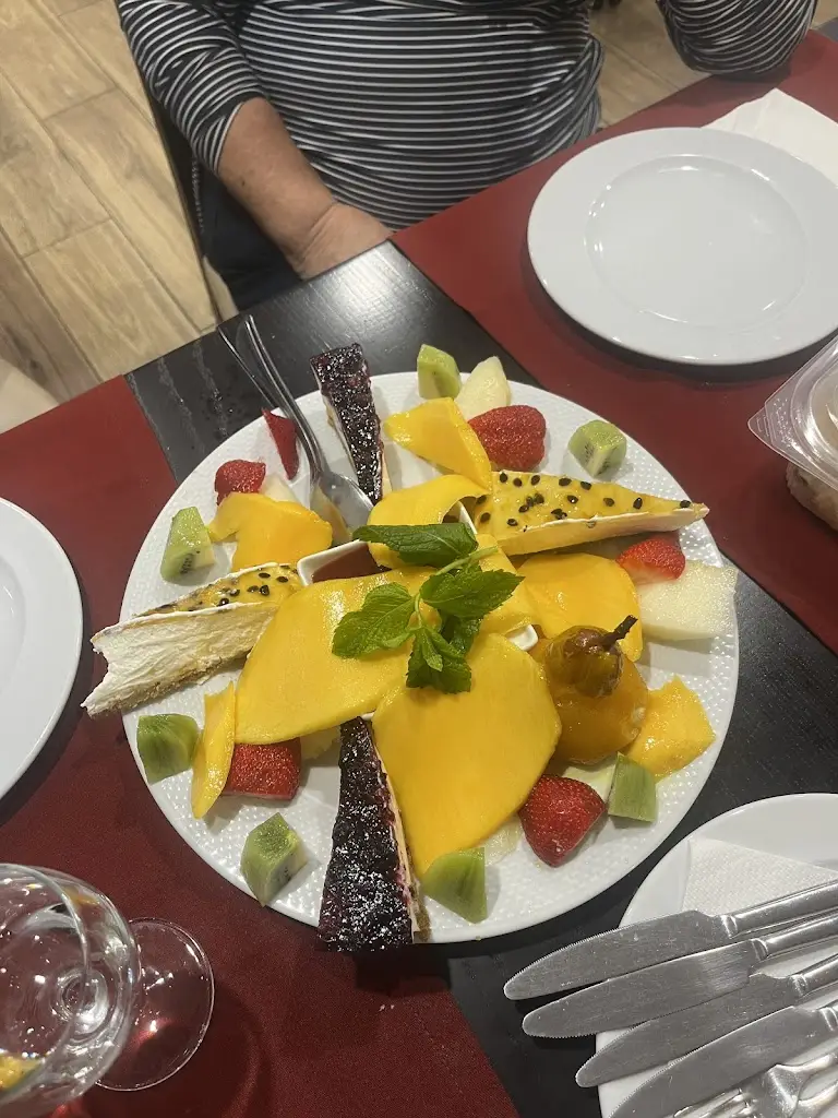 Jenna Garber_Oh Carlos_Charneca_recensione