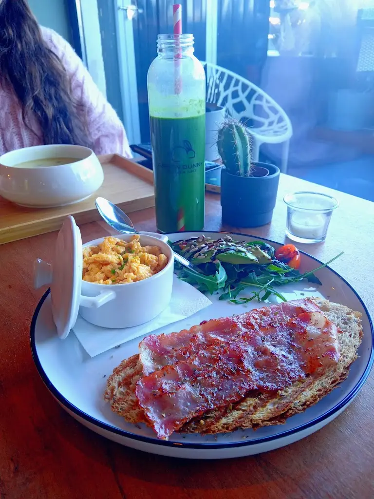 Menu_Green Bunny_Charneca_immagine_1