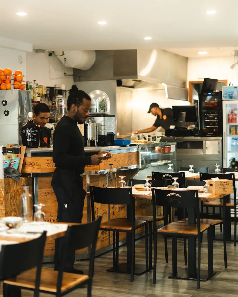 A Grelha Do Nunes_Charneca_slider_image_1