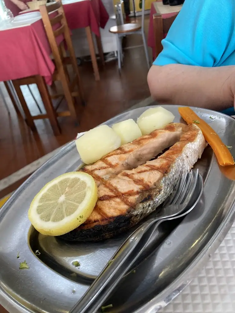 Restaurante Piscinas da Damaia ristorante a Damaia