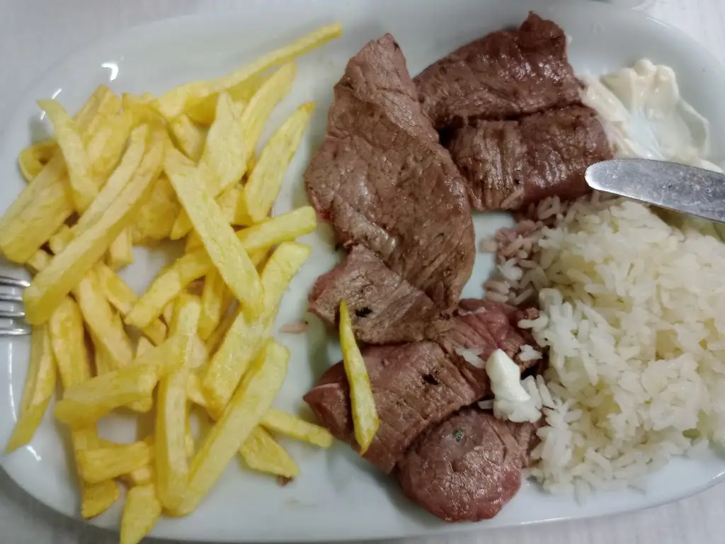 Joao Serra_O Conclave da Grelha_Damaia_review