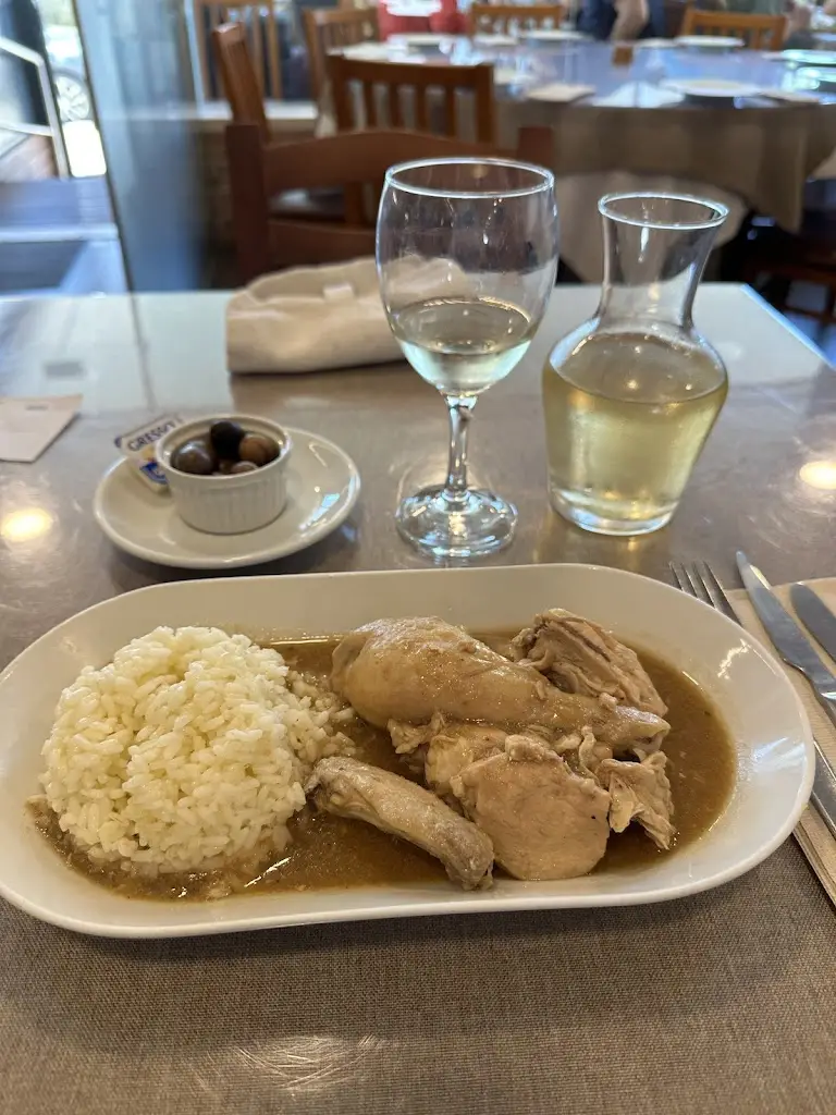 Leonan_Taberna Saloia_Fanhões_recensione