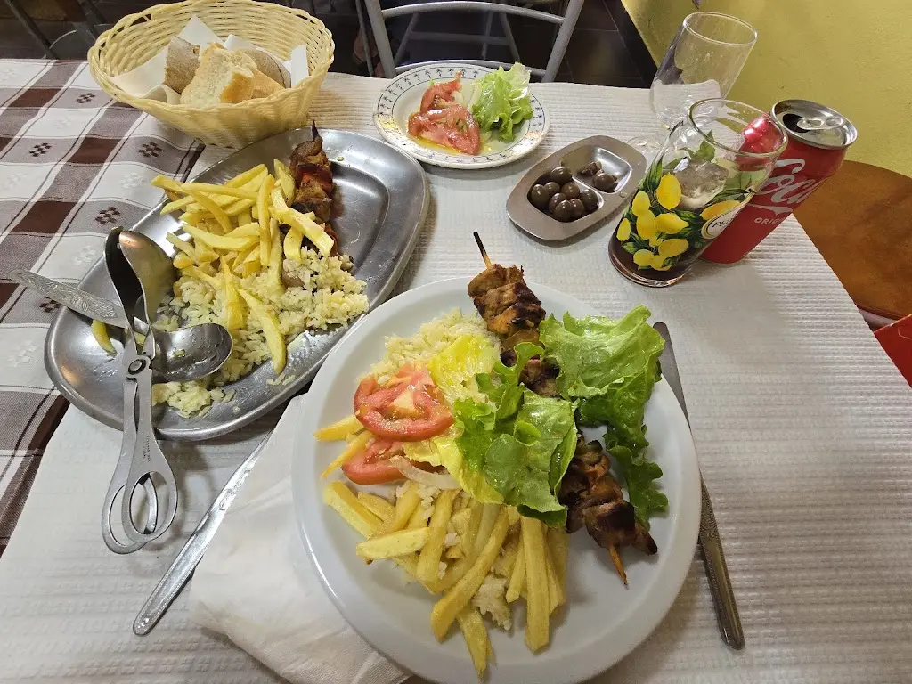 Bruno Lopes_Brasileiro_Fornos de Algodres_recensione