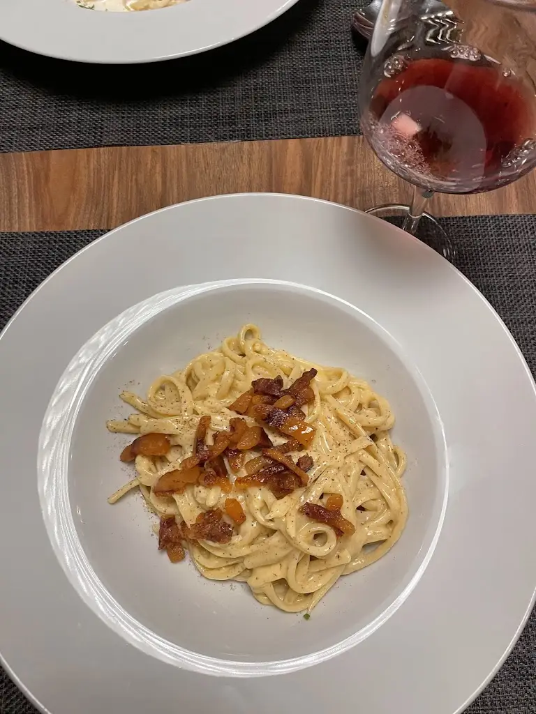 Sarah Travis_Basílico Trattoria_Ericeira_review