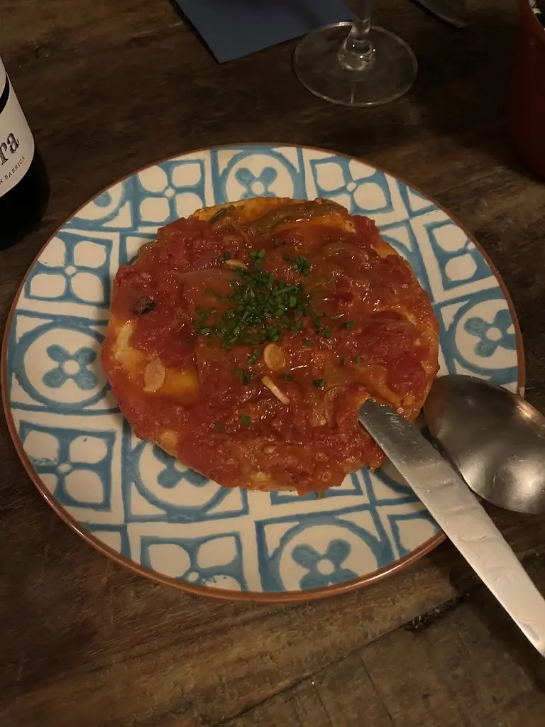 Beatriz Ribeiro_La Popular_Ericeira_avis