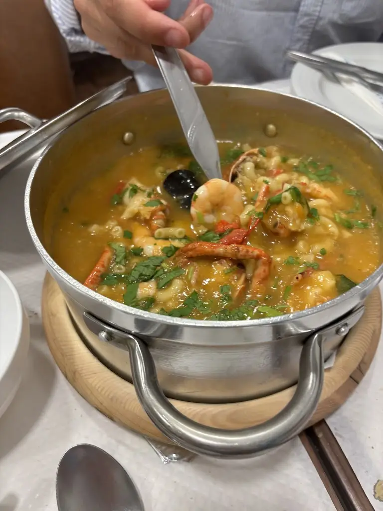 Adam Watt_Mar à Vista_Ericeira_recensione