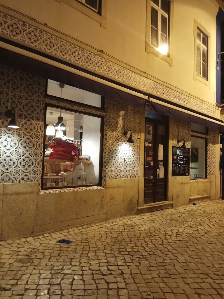 Casa Portuguesa_Ericeira_slider_image_1