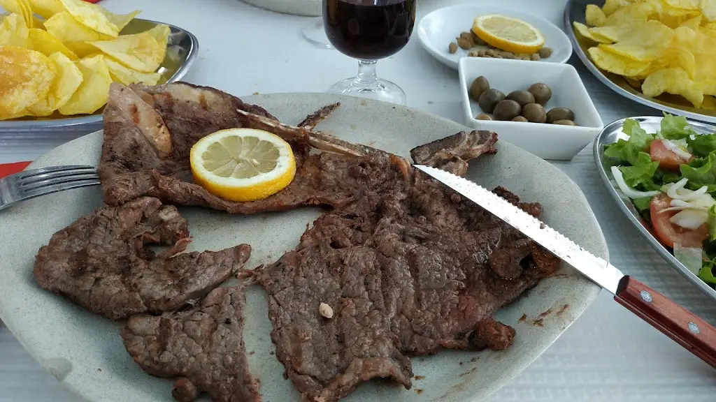 Menu_Os Manos_Famões_image_3