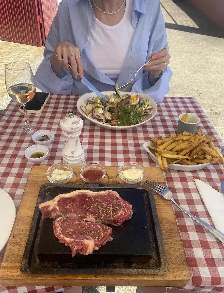 Menu_Sunshine Pub and Grill_Jarmelo São Miguel_immagine_5