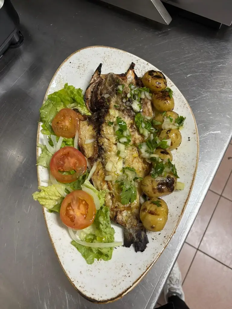 Menu_Restaurante O Tugas_Girabolhos_immagine_3