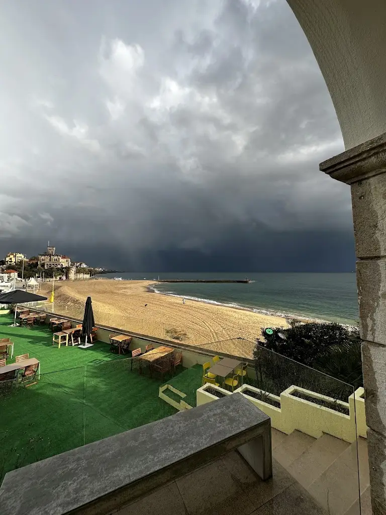 Garden Estoril - Restaurante Bar Lounge_Estoril_slider_image_2