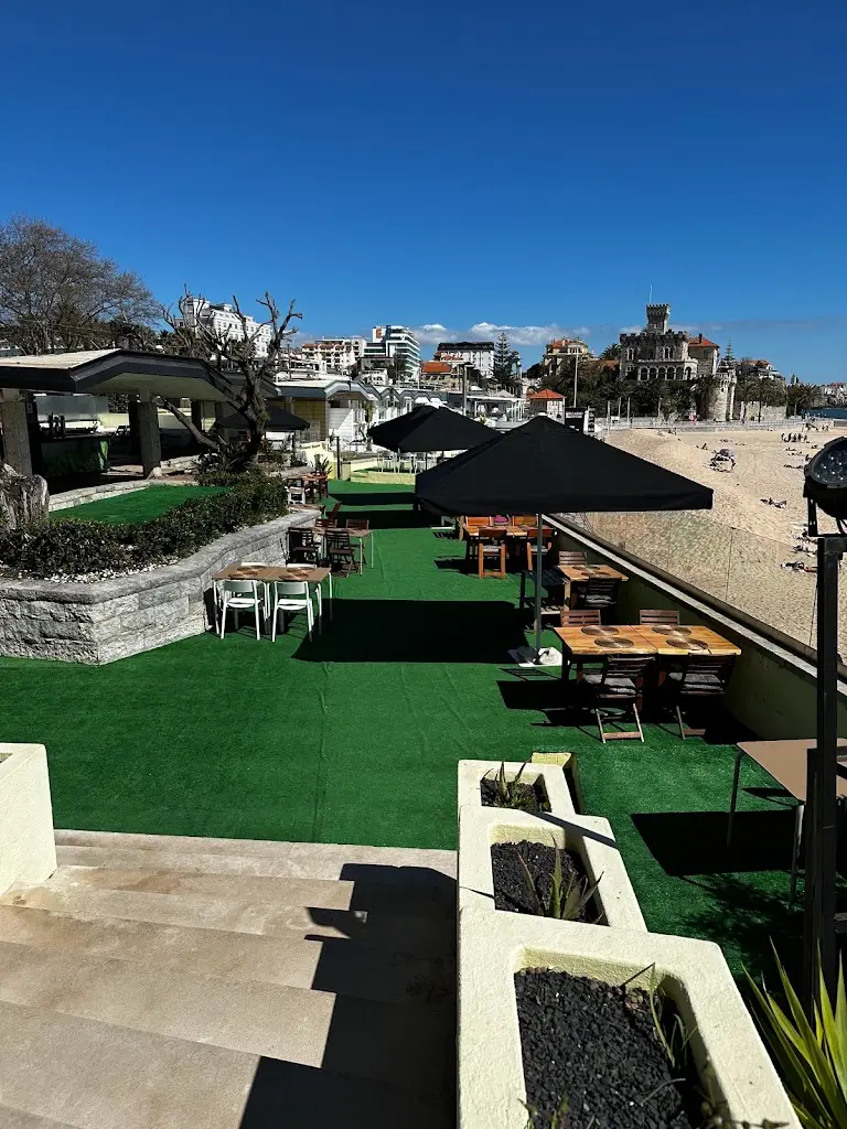 Garden Estoril - Restaurante Bar Lounge_Estoril_slider_image_3