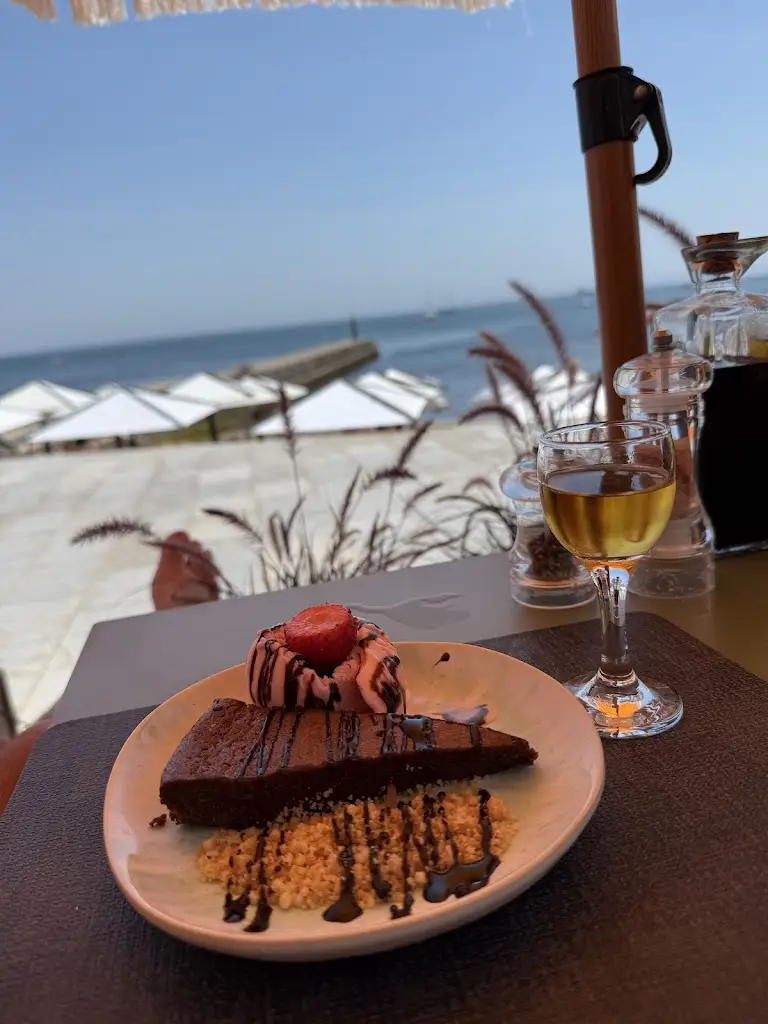 Michael Fett_Azimut_Estoril_reseña