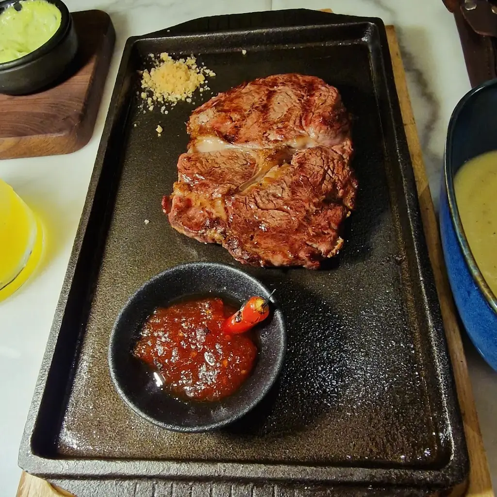 Menu_Aires Estoril_Estoril_immagine_8