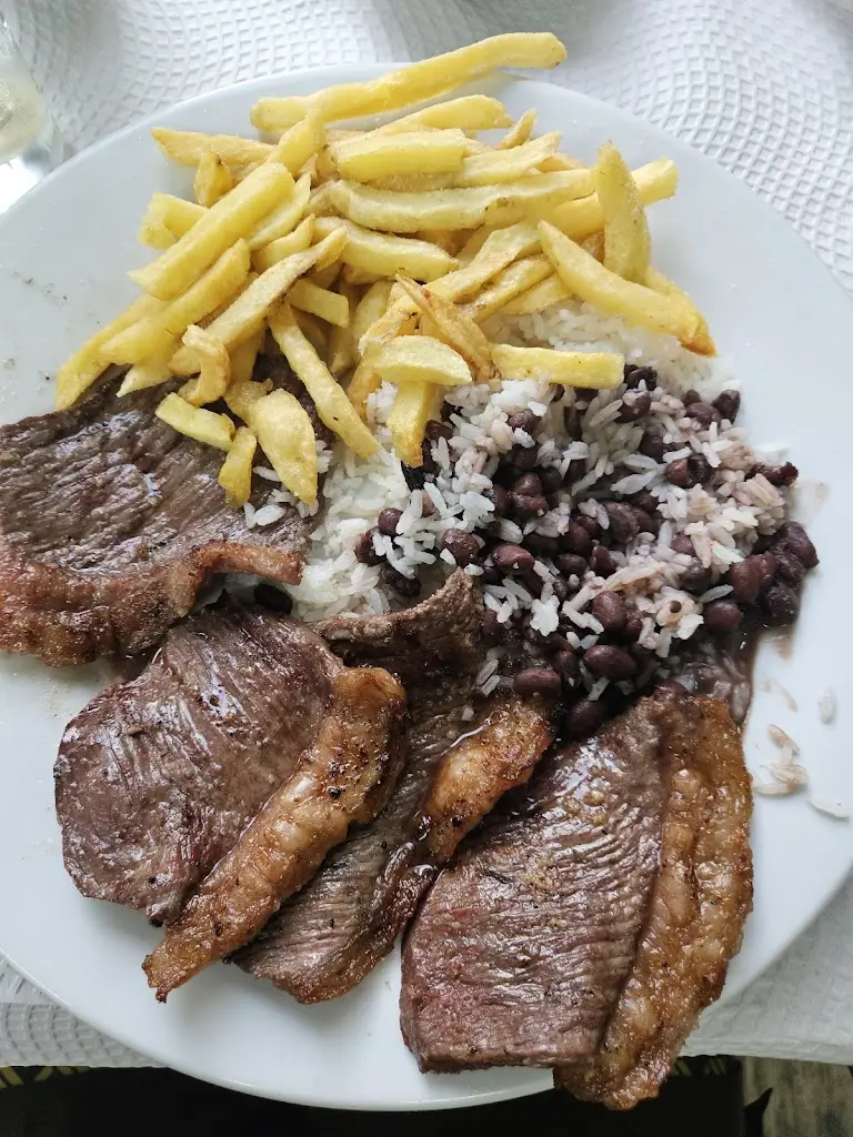 Coach Story_Churrasqueira do Viveiro_Estoril_recensione