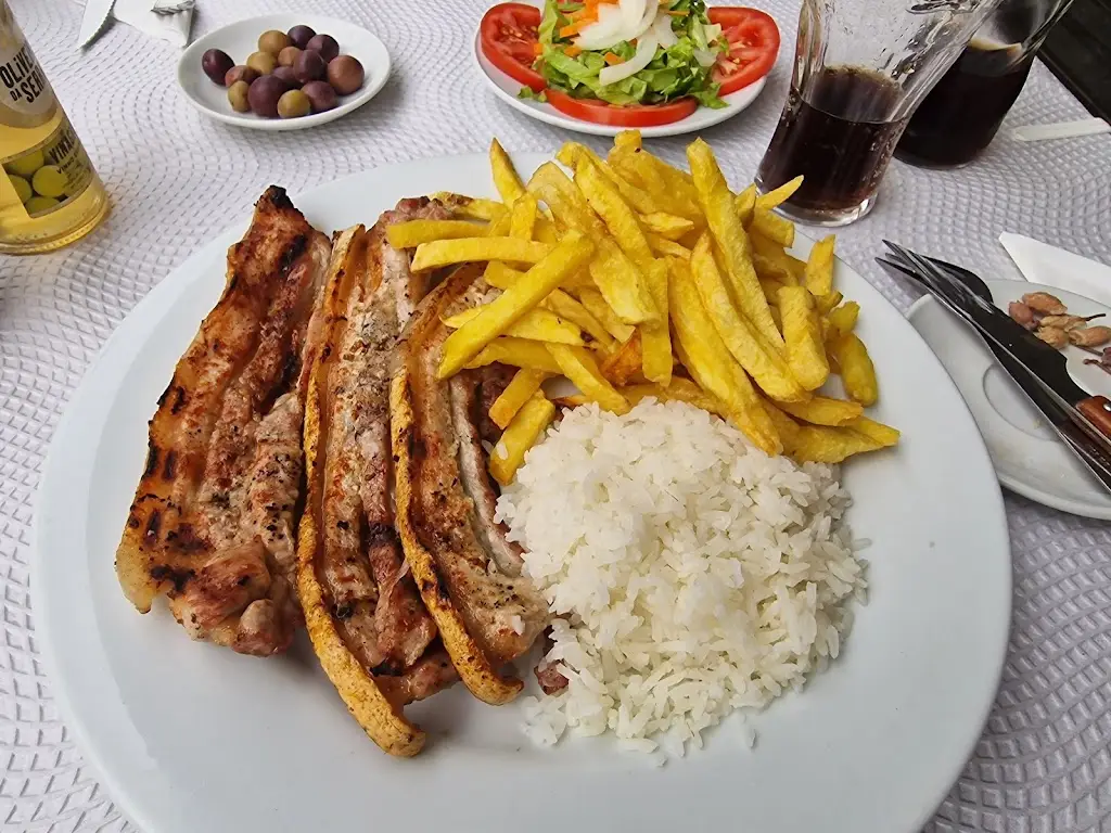 Churrasqueira do Viveiro_Estoril_slider_image_3