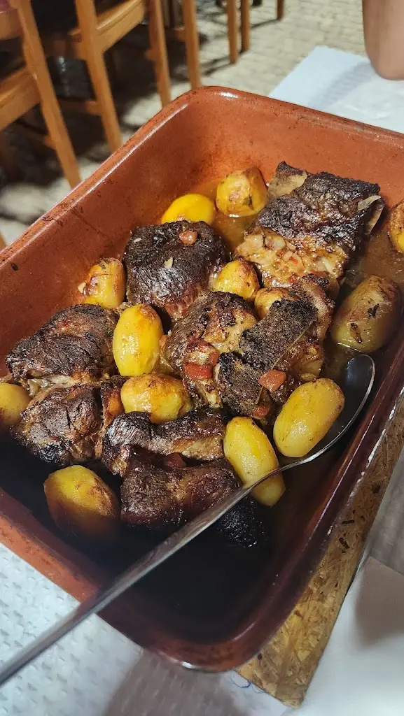 Alex Fernandes_A Casa da Teresinha_Albergaria-a-Velha_recensione