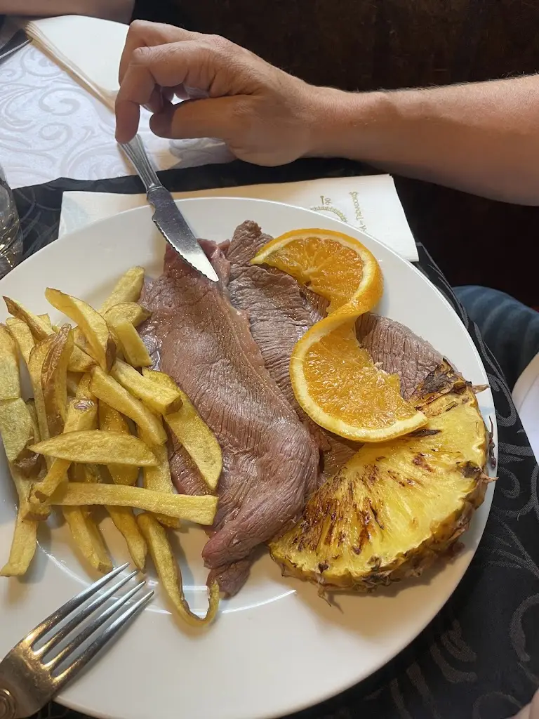 Raquel Smook_Taverna dos Trovadores_Fontanelas_recensione