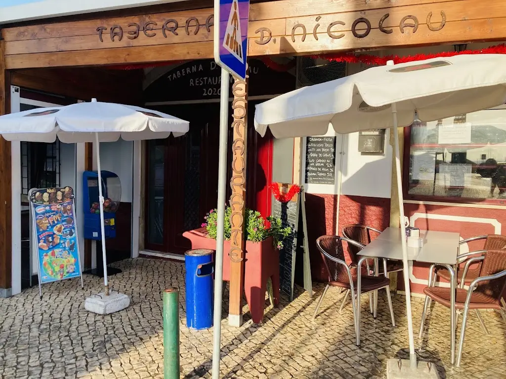 Taberna D. Nicolau_Fontanelas_slider_image_1