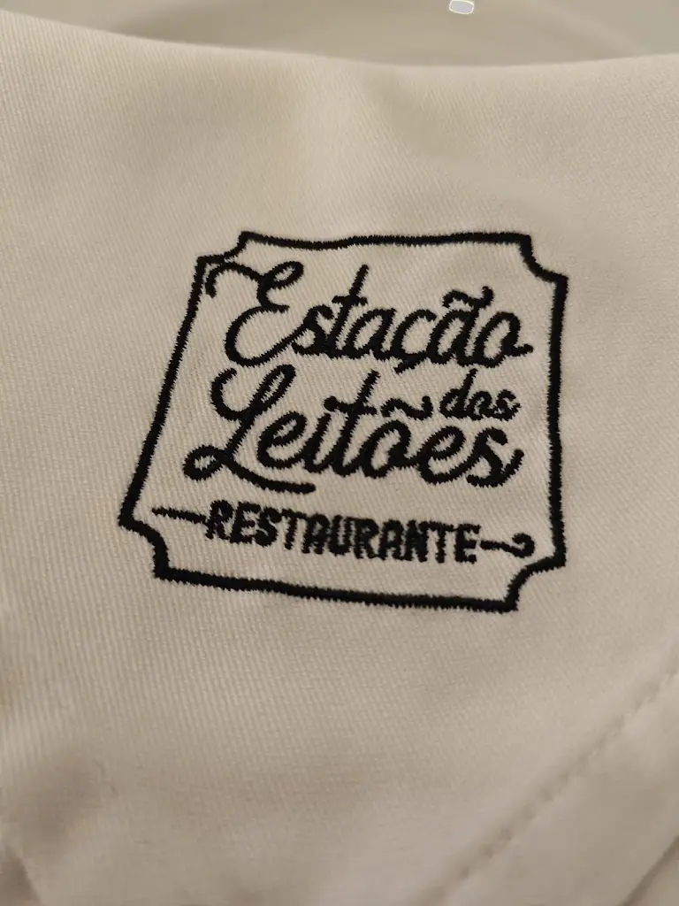 jose luis Oliveira_Estação dos Leitões_Frielas_recensione