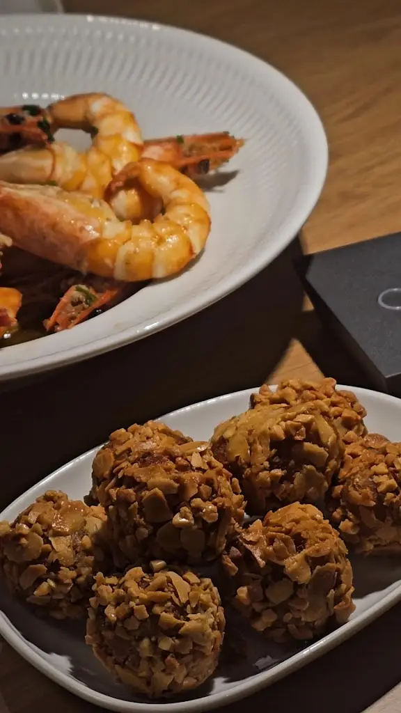 Pobre Tolo_Gonçalo_slider_image_2