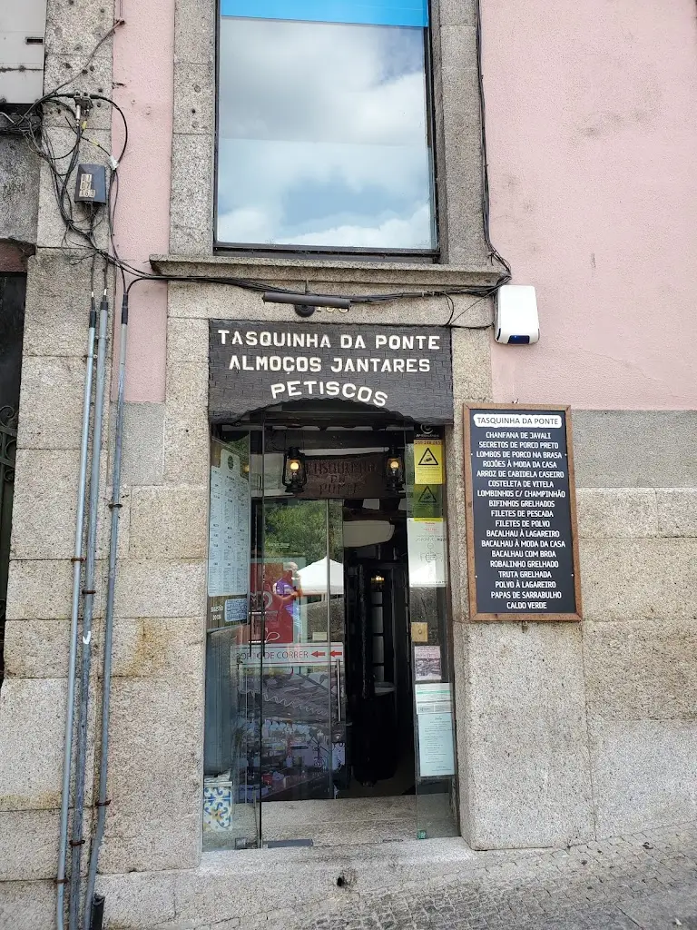 Amy Wong_Tasquinha Da Ponte_Gonçalo_recensione