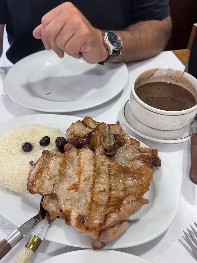 Antonio Martins_A Quelha - Adega Regional_Gonçalo_review