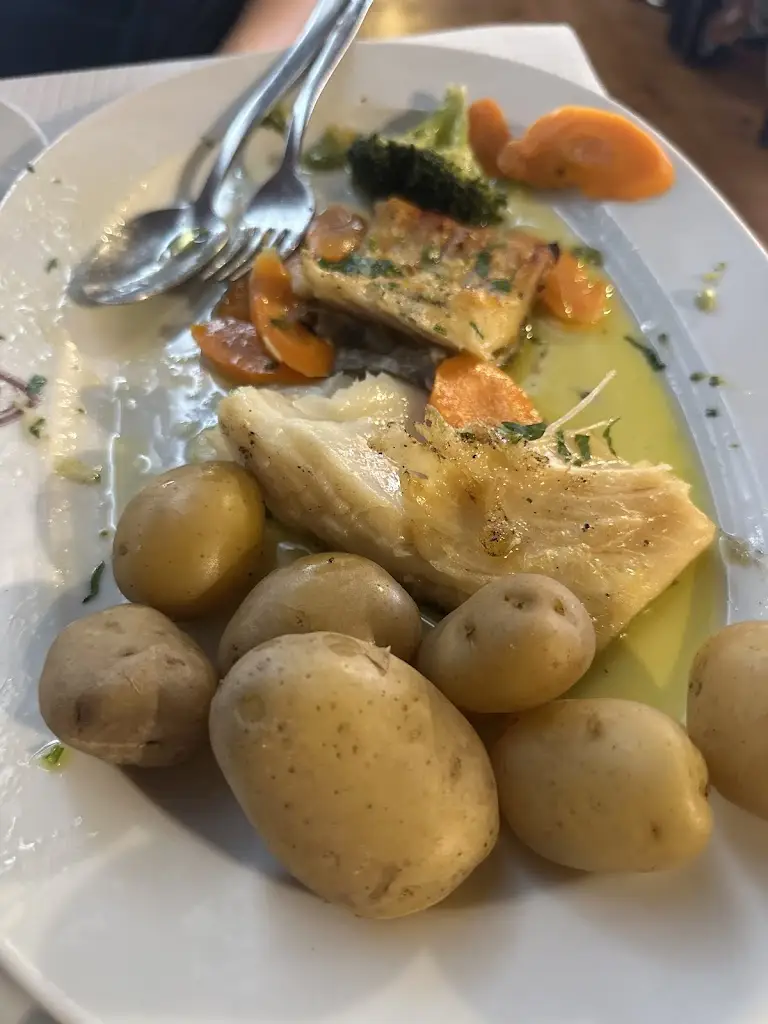 Daniel_Adega do Convento_Mafra_reseña