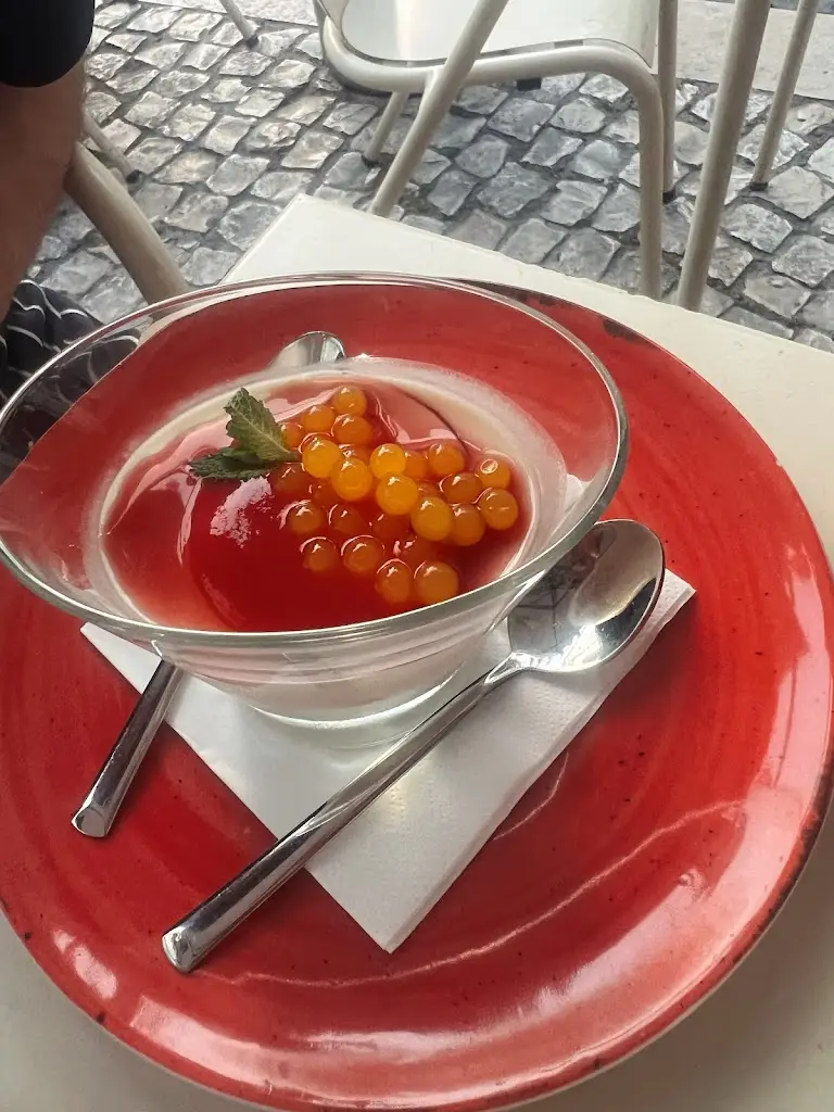 Kanokpan Saitong_Graça 77_Graça_recensione