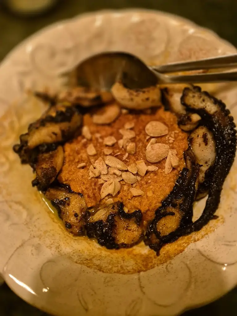 Menu_Caruma, Wine and Snacks_Graça_image_6