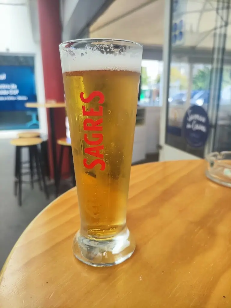 Ararajuba_Linda-a-Velha_slider_image_2