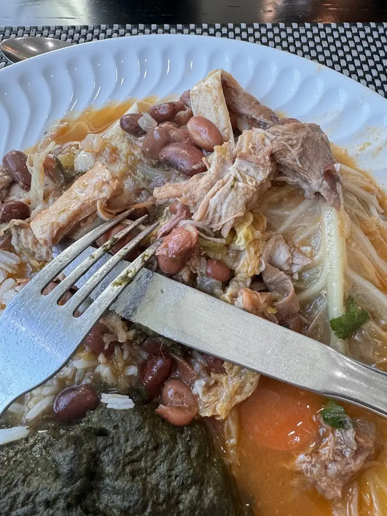 Pedro S. Sarmento_Restaurante Kalorias_Linda-a-Velha_reseña