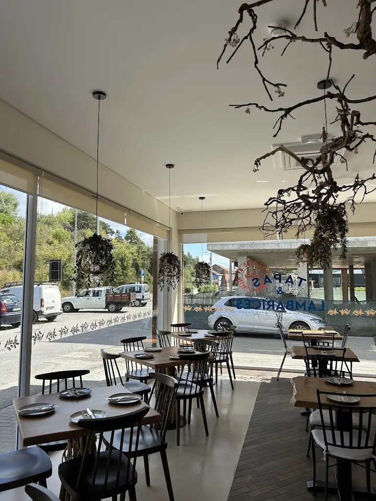 Tiny Reminder_Tapas & Lambarices_Lourinhã_review