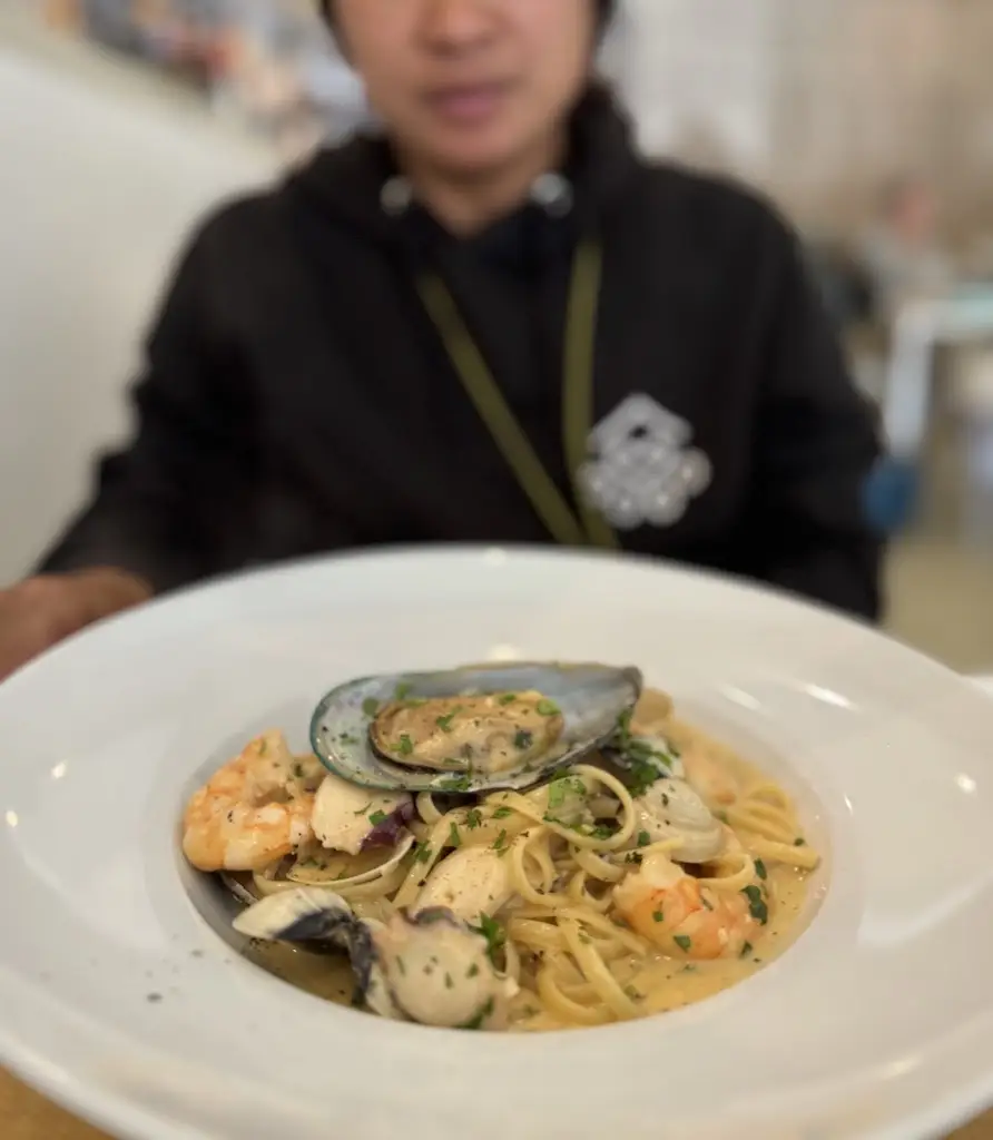 Julian Ramsden_Prego! Ristorante Cucina Italiana_Lourinhã_recensione