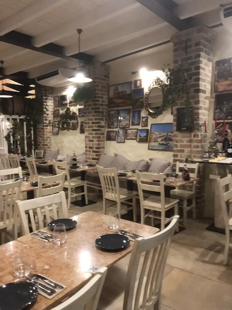 Ana Costa (smartara14)_Mamma Donella_Massamá_recensione