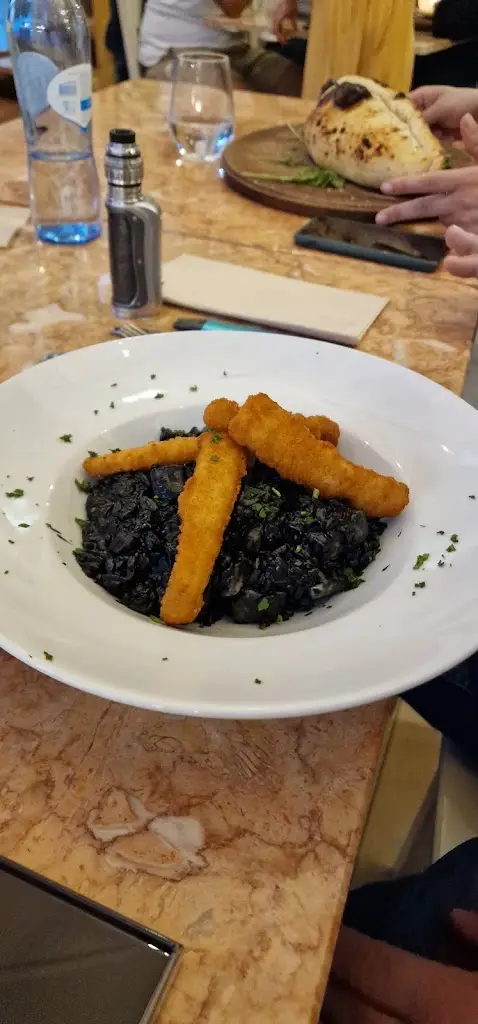 Isabel Martins Pelicio_Mamma Donella_Massamá_recensione