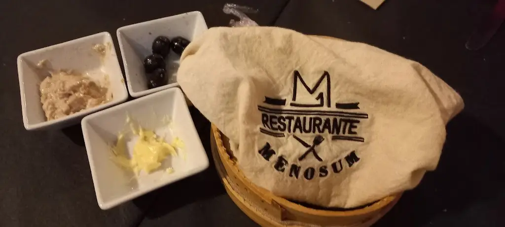 Menu_MENOSUM - RESTAURANTE GARRAFEIRA_Massamá_immagine_6