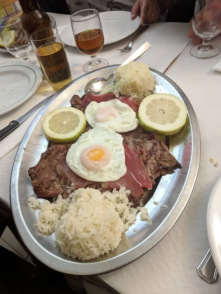 Pedro Luiz de Castro (Reaper)_A Toca do Minhoto_Massamá_reseña