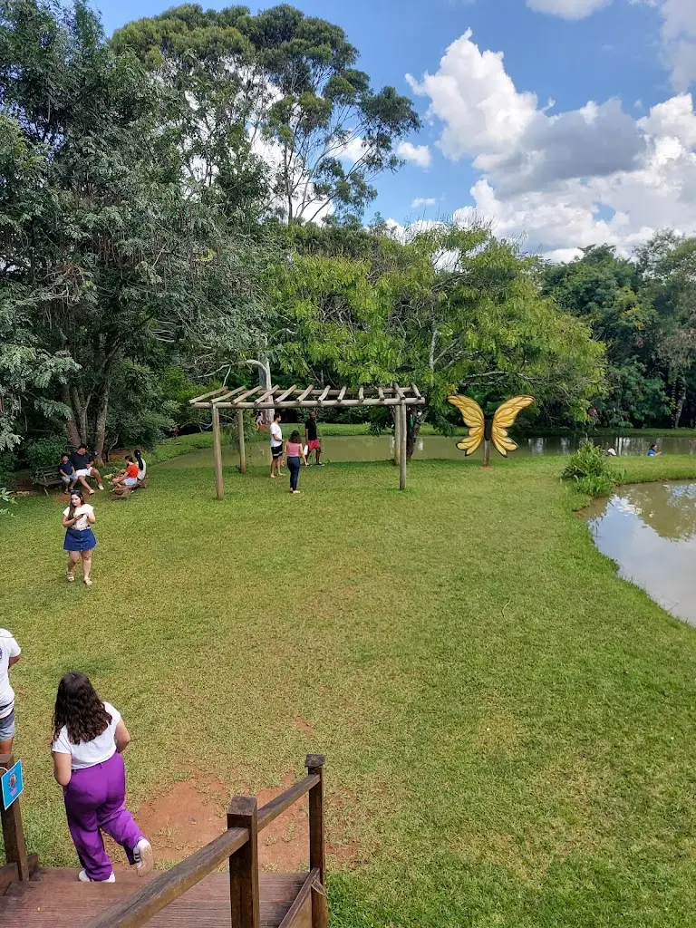 Cristina Dinca_Casa do Farol_Mata de Lobos_recensione