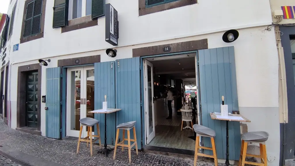 Espadeiro by Jose De Sousa_Mata de Lobos_slider_image_1